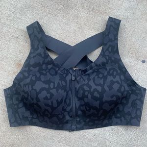Lululemon Enlite Front-Zip Bra 36B